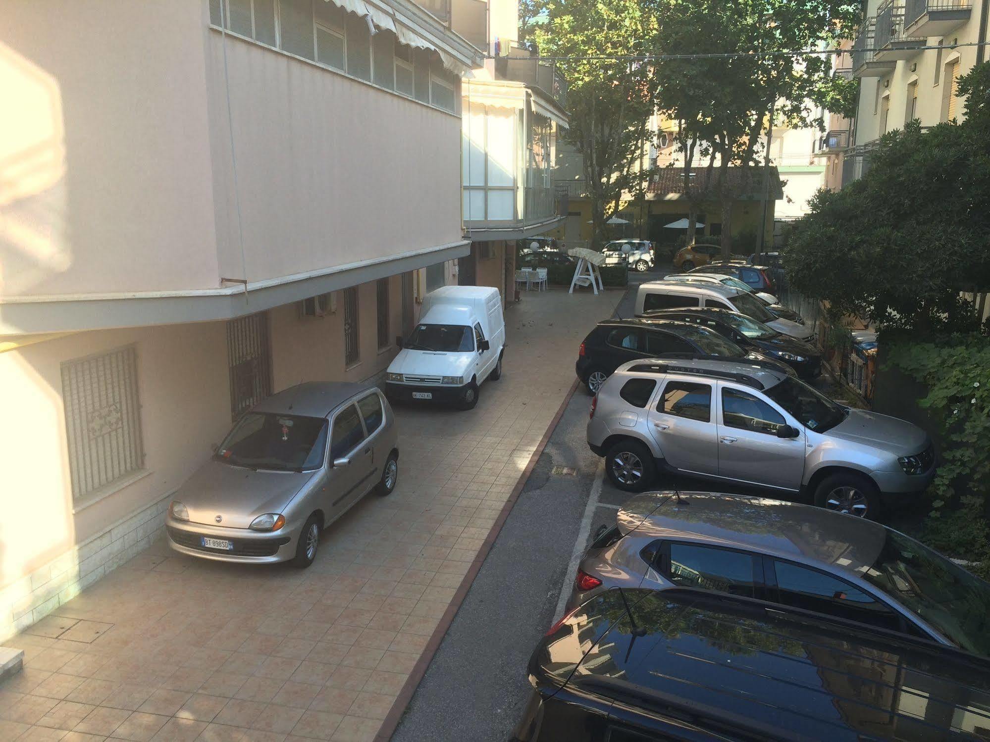 Hotel Euromar ริมินี ภายนอก รูปภาพ